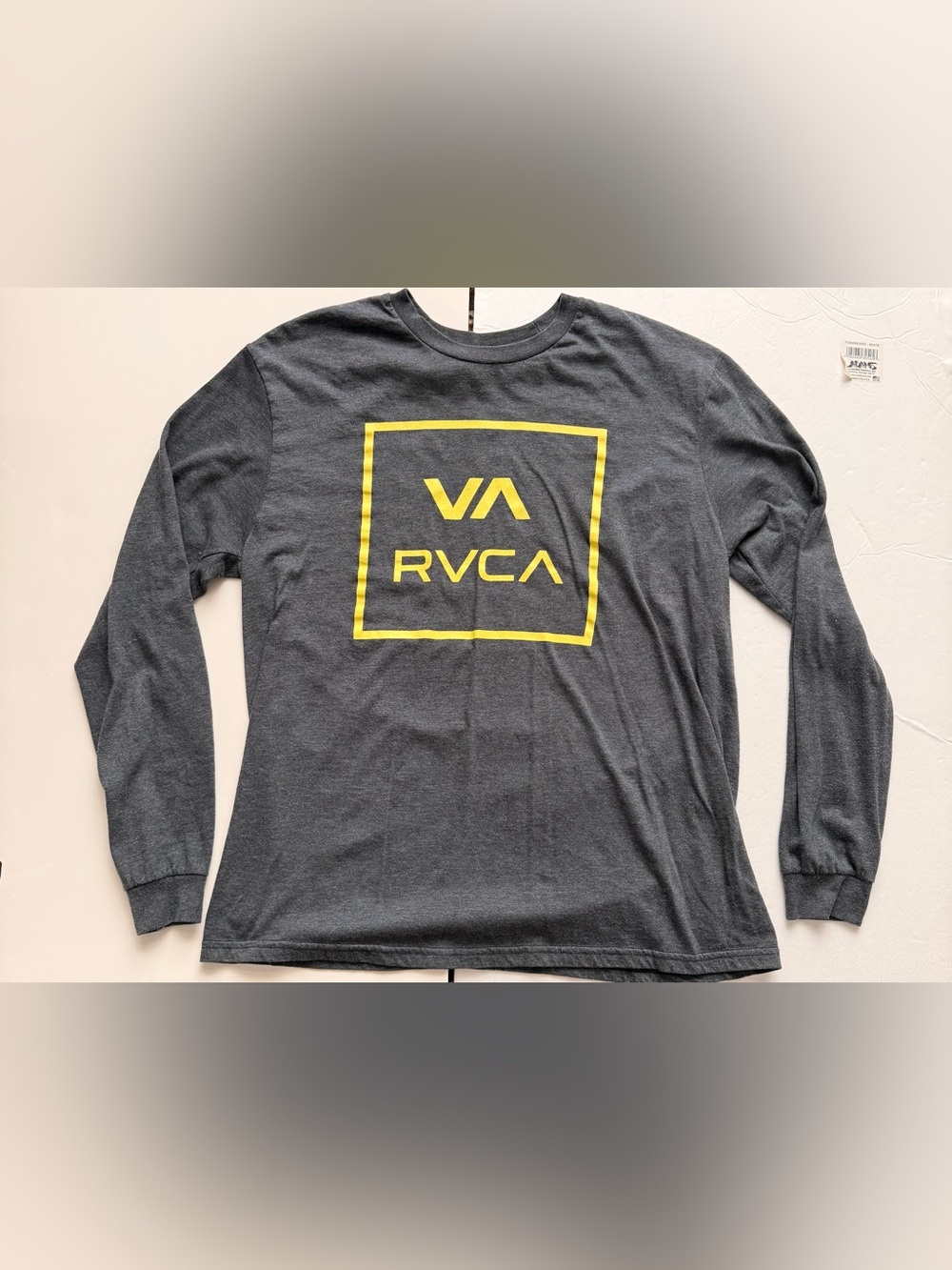 RVCA Long Sleeve Graphic Shirt Large Gray Yellow VA Logo Skate Surf Tee